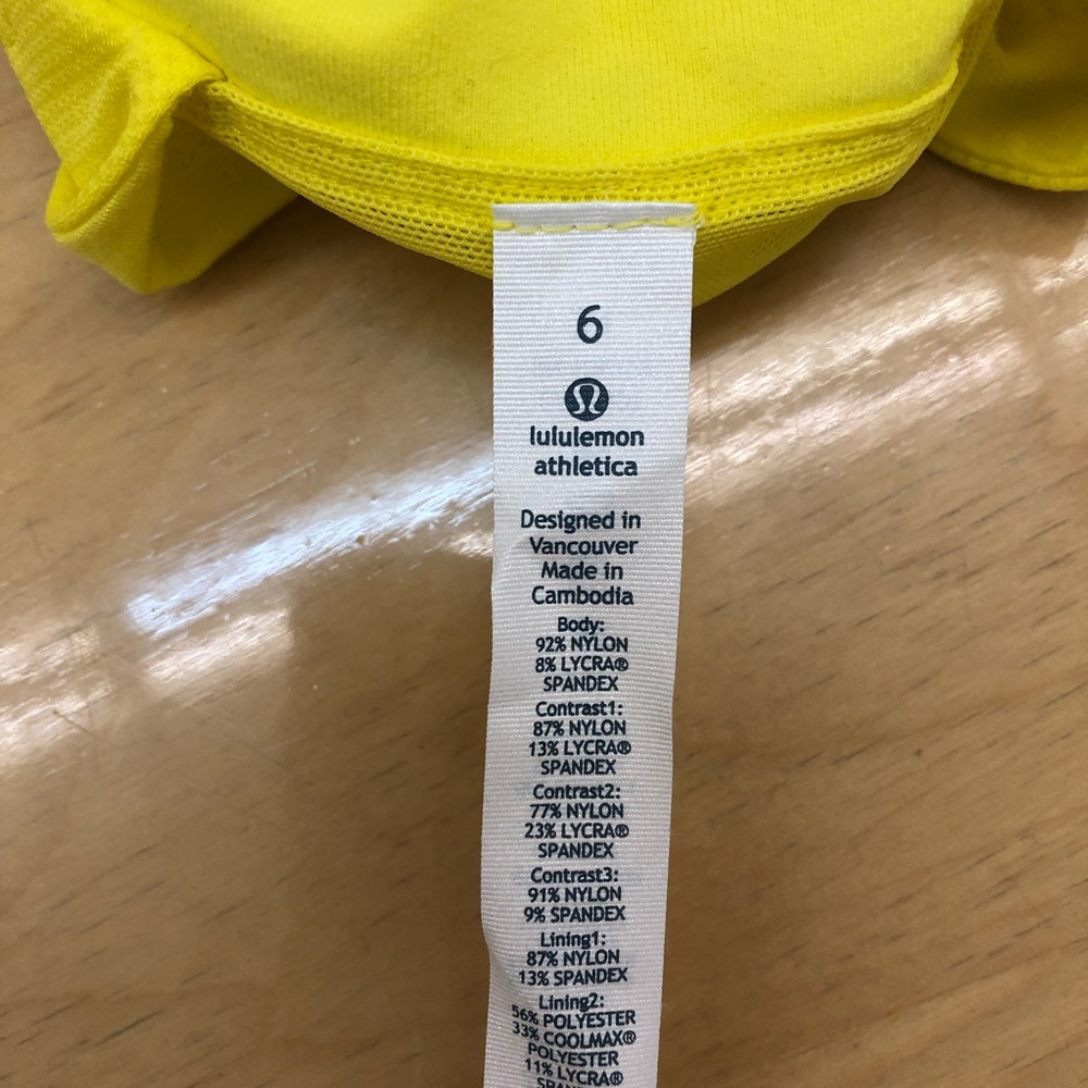 Tank Lululemon (6) - Picture 3 of 3